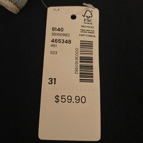 R jeans , size 31 waist, Jean, front slit, four pockets - Picture 4 of 4